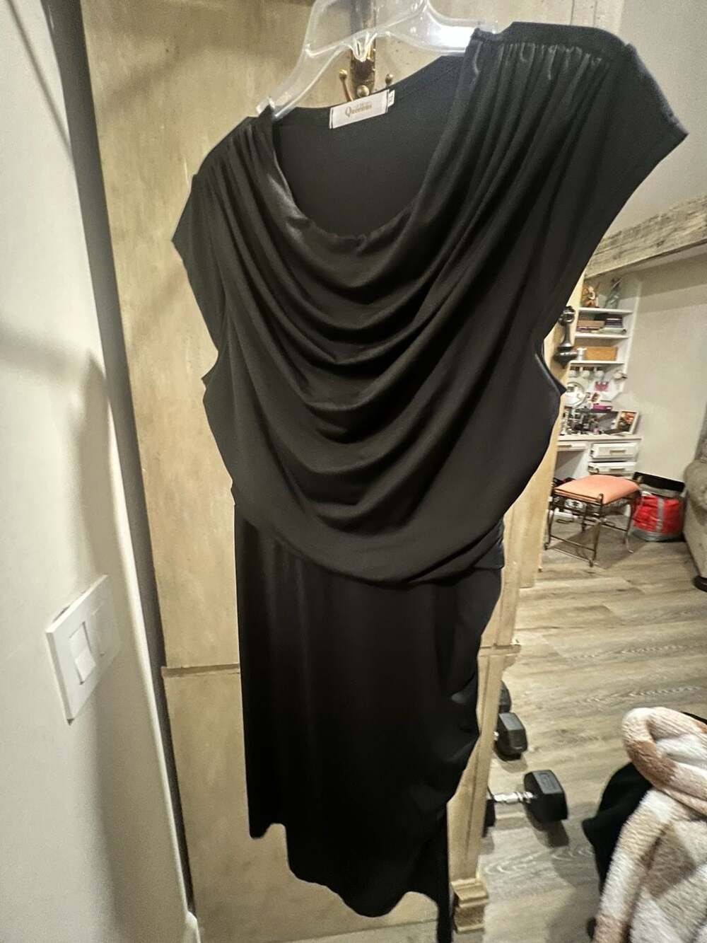 Queenus Black Cowl Neck Ruched Dress Size XL